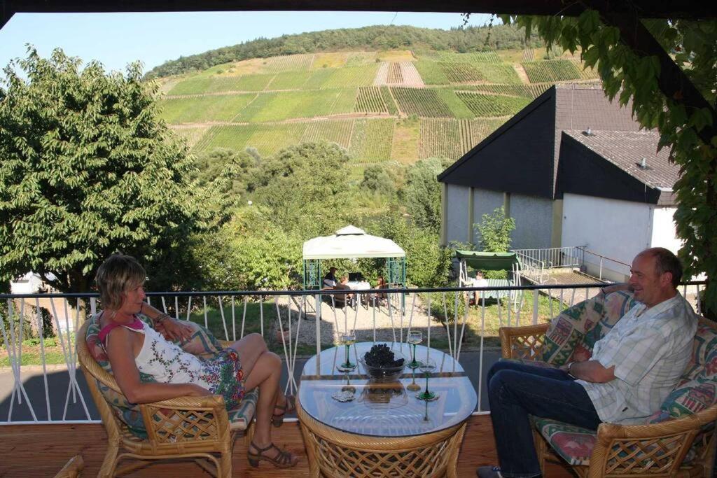 Ferienwohnung „Schwalbennest“ Reil/Mosel Esterno foto